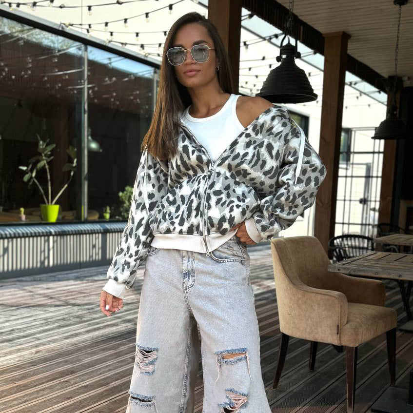Damen Kapuzenjacke mit modernem Tierprint und praktischen Taschen Drune
