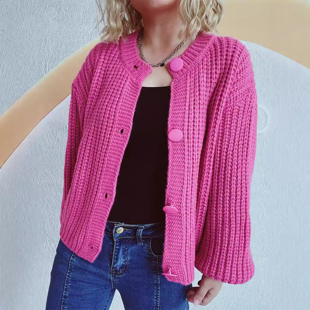 Damen Grobstrickjacke mit ballonförmigen Ärmeln und dekorativen Knöpfen Drune
