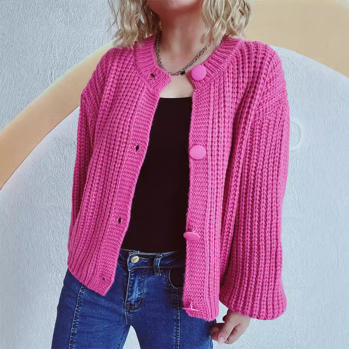 Damen Grobstrickjacke mit ballonförmigen Ärmeln und dekorativen Knöpfen Drune