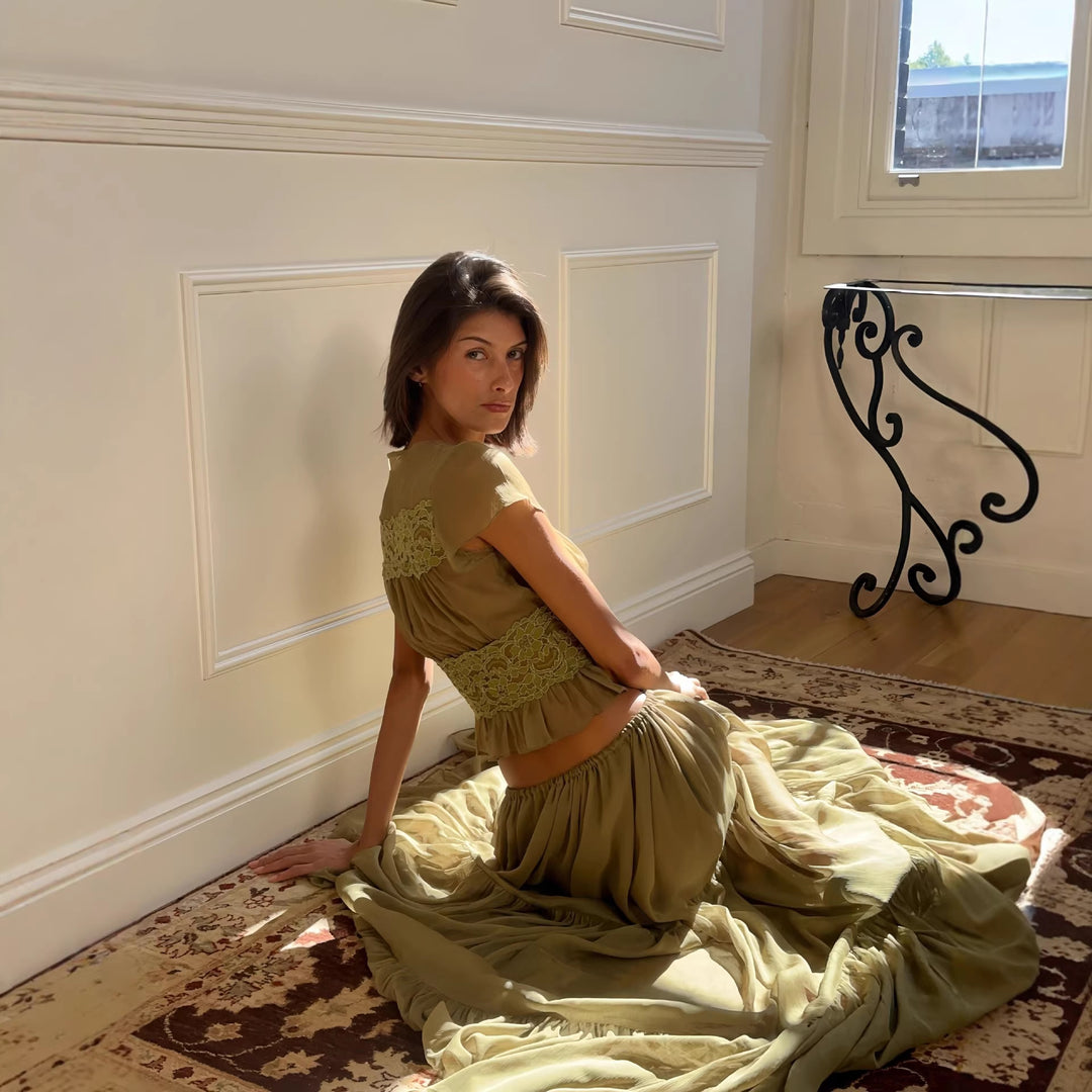 Damen Luftiges Maxikleid mit eleganten Rüschen und transparenter Optik Drune