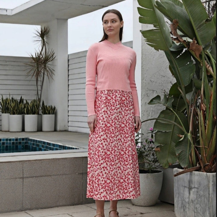 Damen Kombination aus modischem Pullover und Maxirock mit floralen Mustern Drune