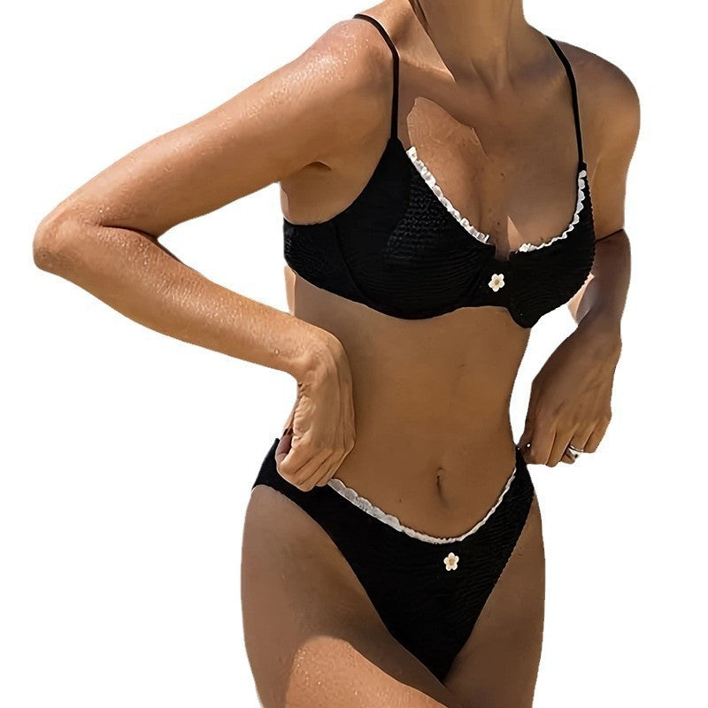 Damen Bikini-Set mit verführerischem Rüschendesign und bunten Akzenten Drune