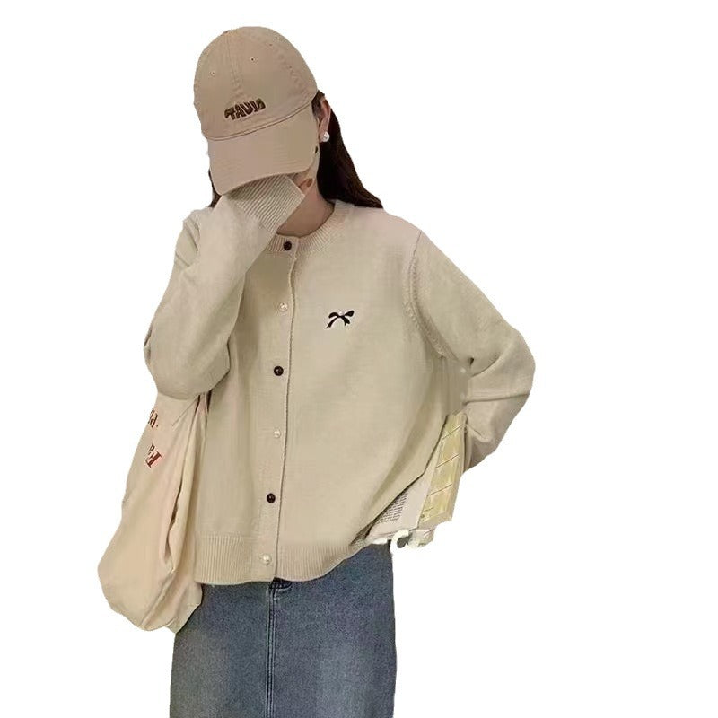 Damen Strickjacke mit dekorativer Schleifenstickerei Drune