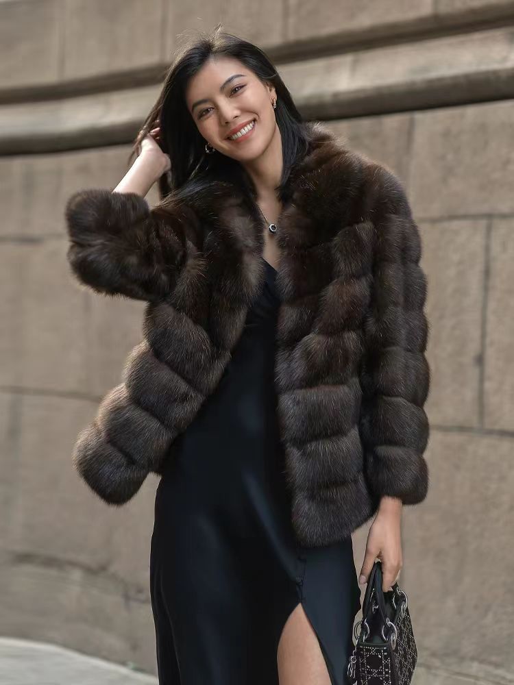 Damen Luxuriöse Kunstpelzjacke mit voluminösen Ärmeln Drune
