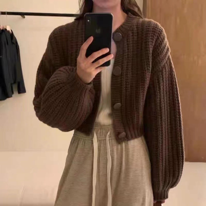 Damen Grobstrickcardigan mit voluminösen Ärmeln und großen Knöpfen Drune