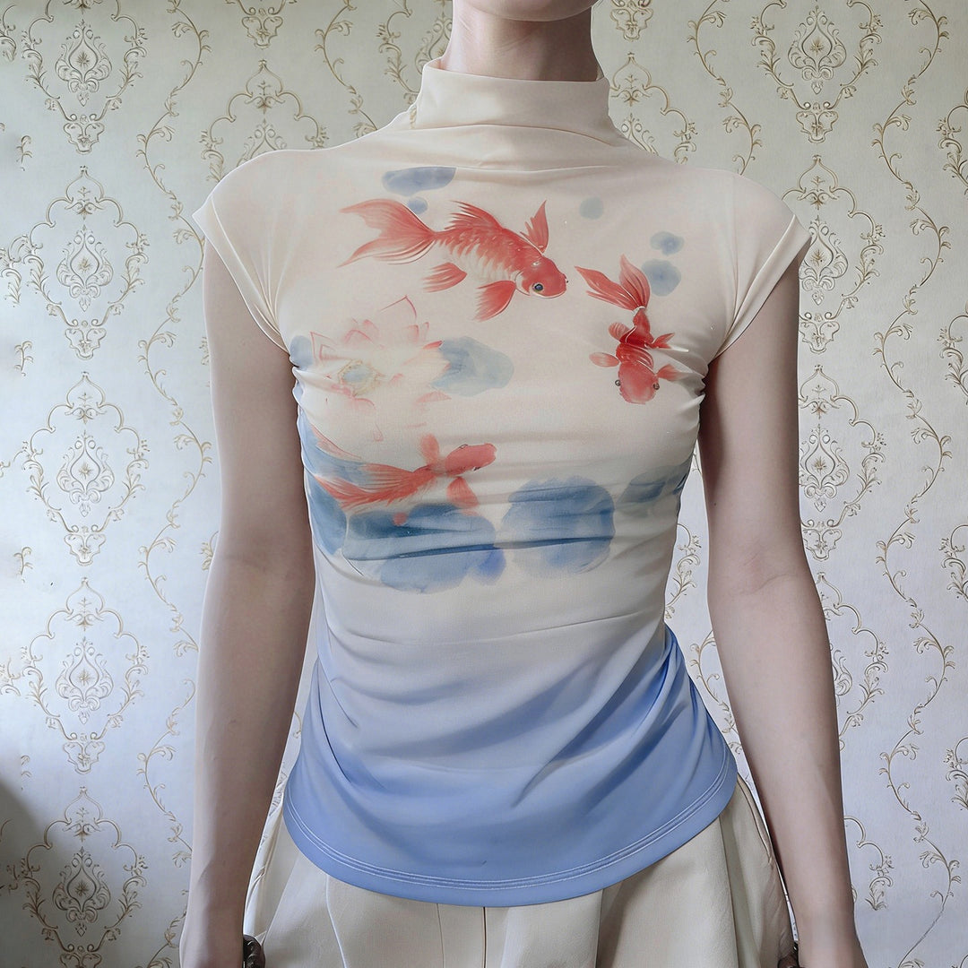 Damen figurbetontes T-Shirt mit eleganter Goldfisch-Illustration Drune