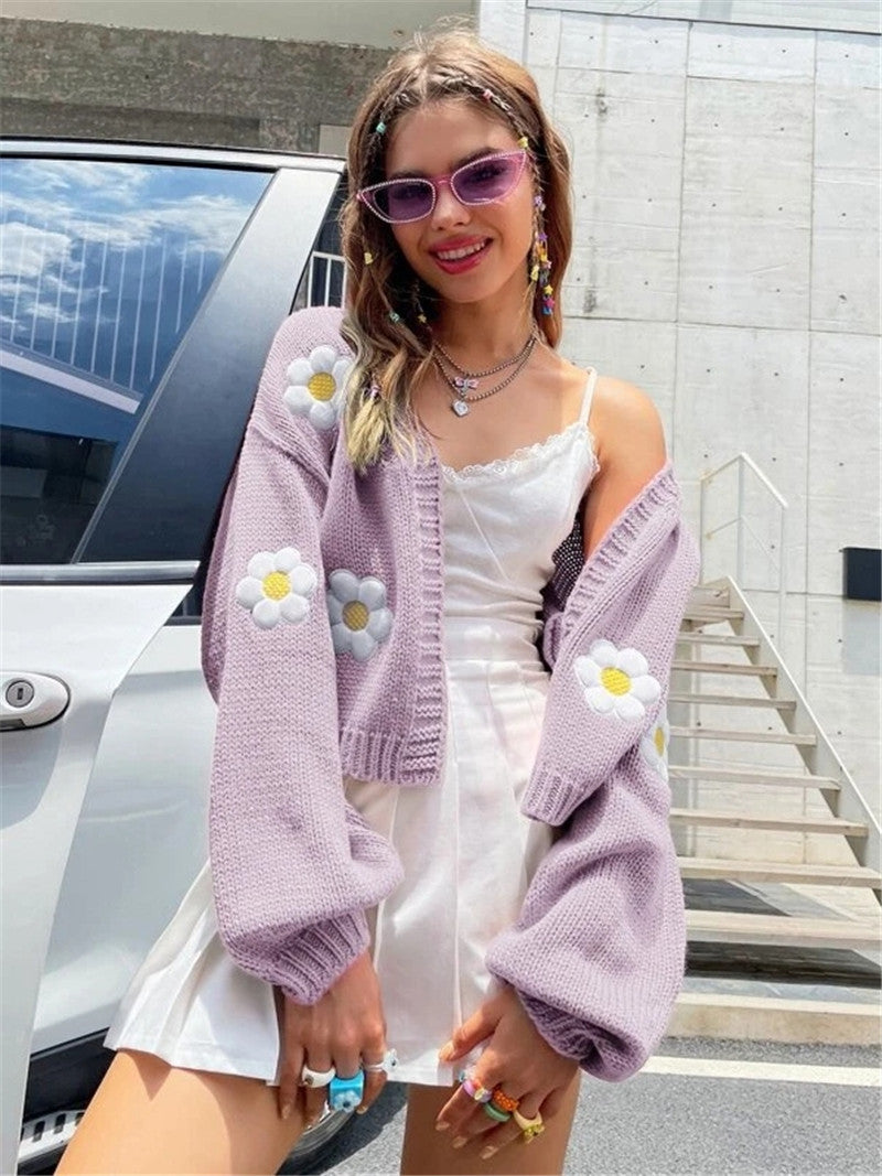 Damen Strickjacke mit floralen Applikationen und lässigem Schnitt Drune