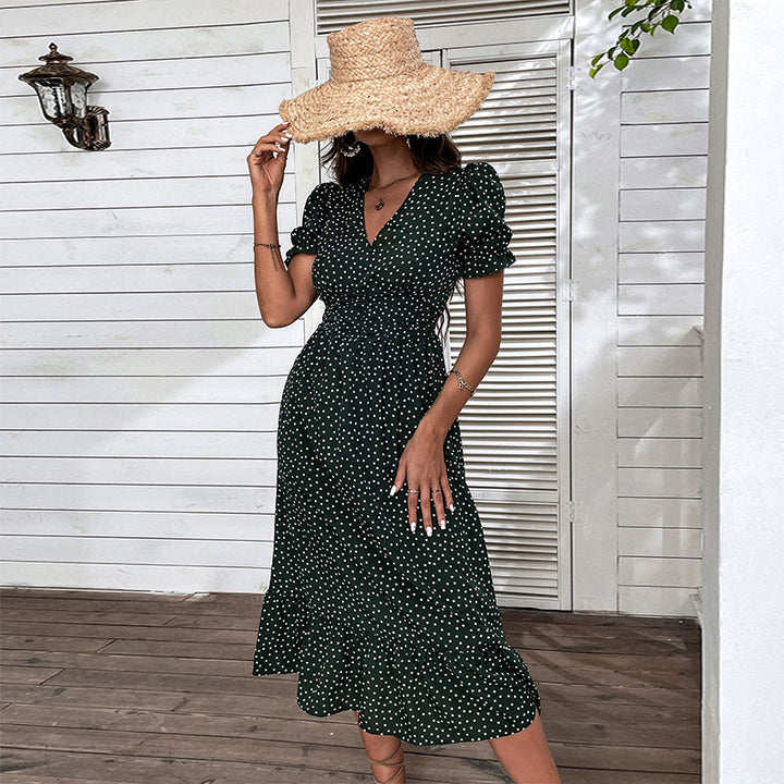 Damen Polka-Dot Sommerkleid mit Rüschendetails und figurbetonter Passform Drune