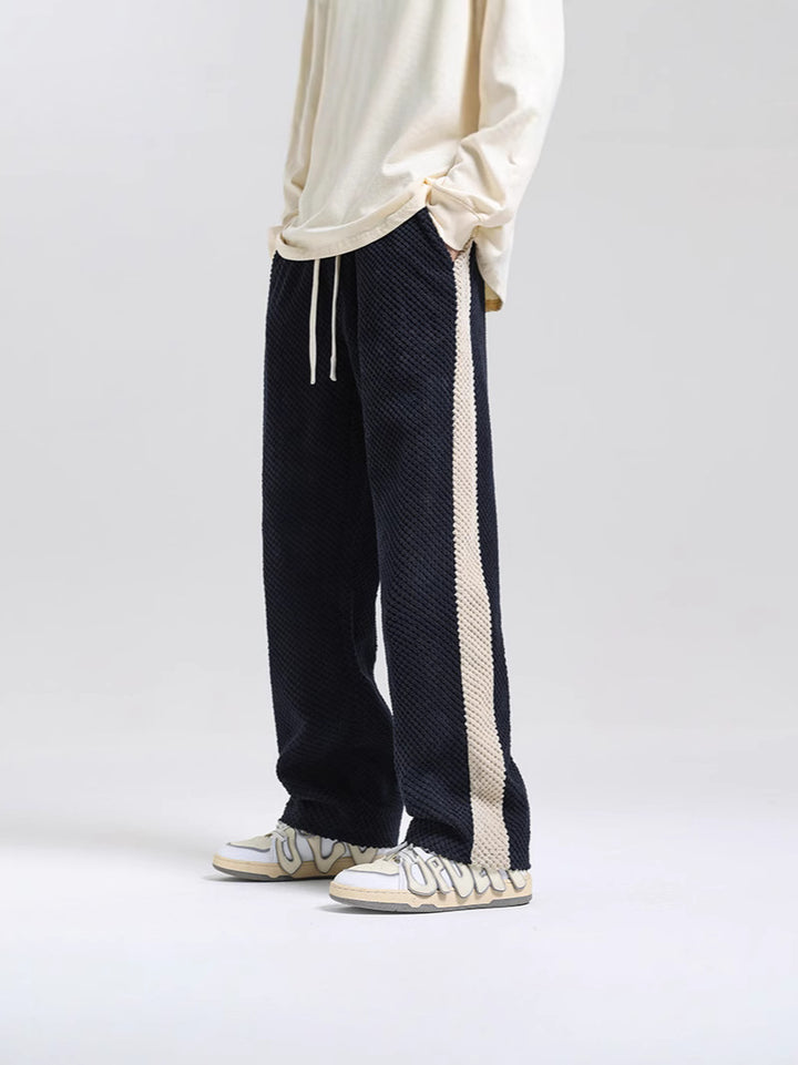 Damen Bequeme Freizeithose mit strukturiertem Stoff und seitlichen Streifen Drune