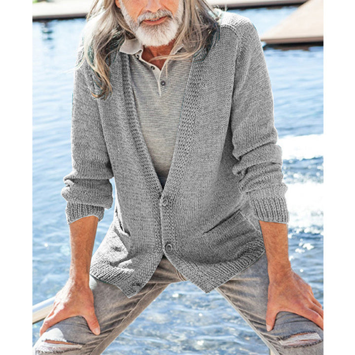 Herren eleganter Strickcardigan mit durchgehenden Knopfdetails und aufgesetzten Taschen Drune