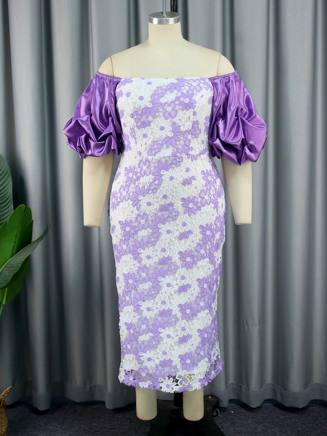 Damen Elegantes Spitzenkleid mit voluminösen Puffärmeln Drune