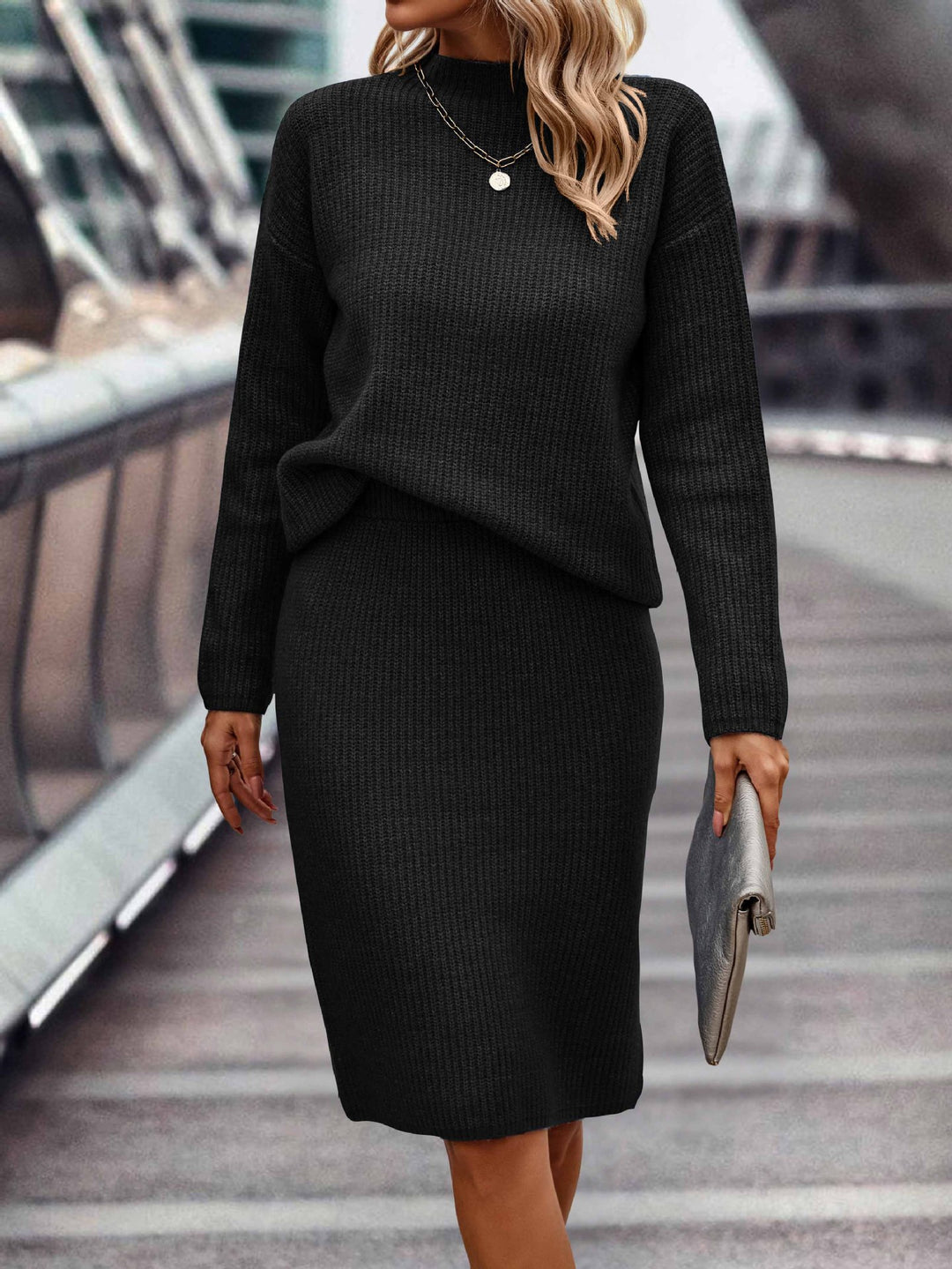 Damen nan gestricktes Twinset mit oversized Pullover und knielangem Bleistiftrock Drune