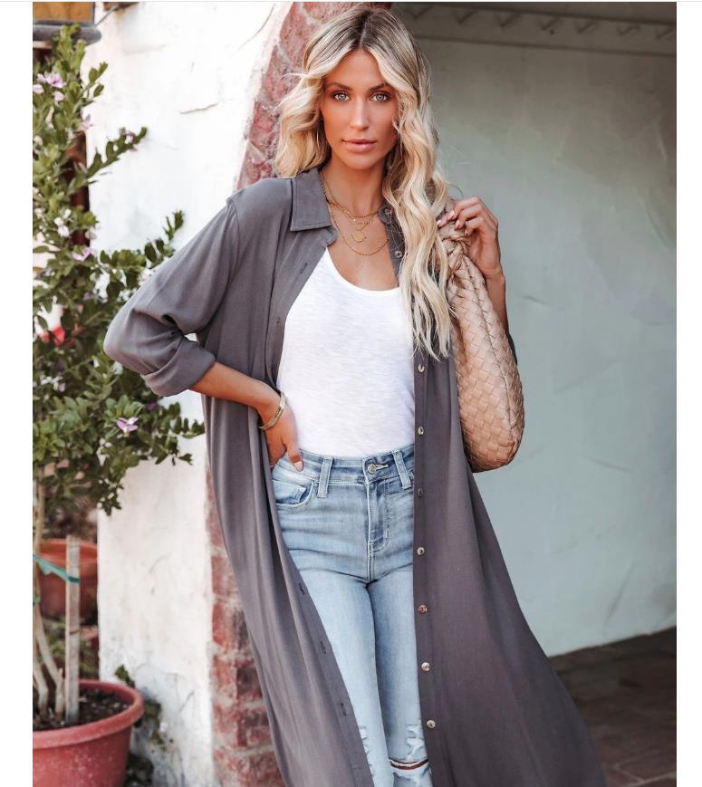 Damen Hemdblusenkleid mit eleganten Knopfdetails und seitlichem Schlitz Drune