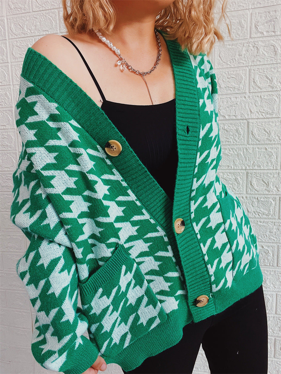 Damen lässige Strickjacke mit modernem Hundezahlenmuster Drune