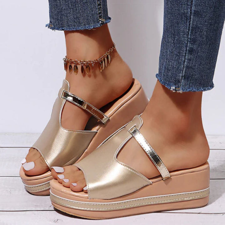 Drune | formbewusste, orthopädische Sandalen mit hohem Absatz