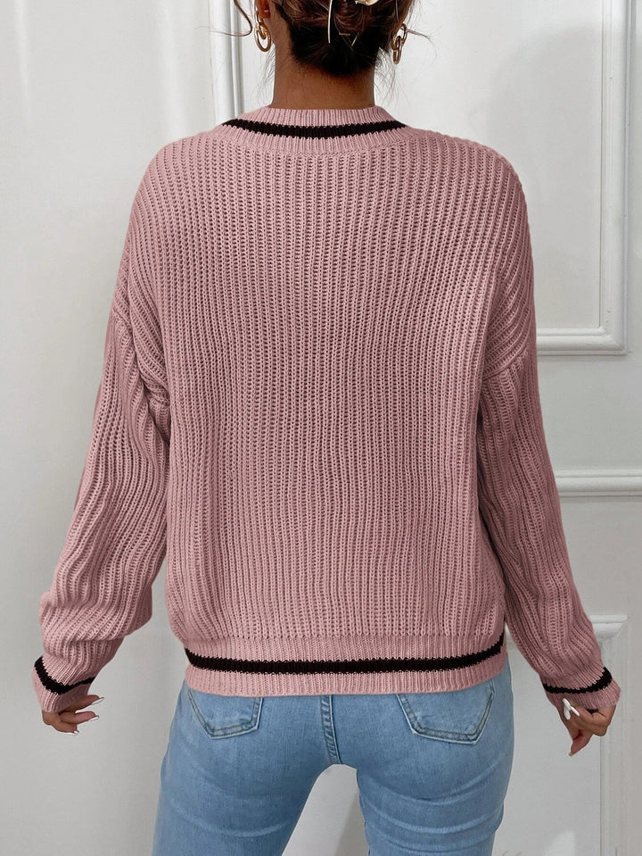 Drune | Pullover mit V-Ausschnitt und Patchwork
