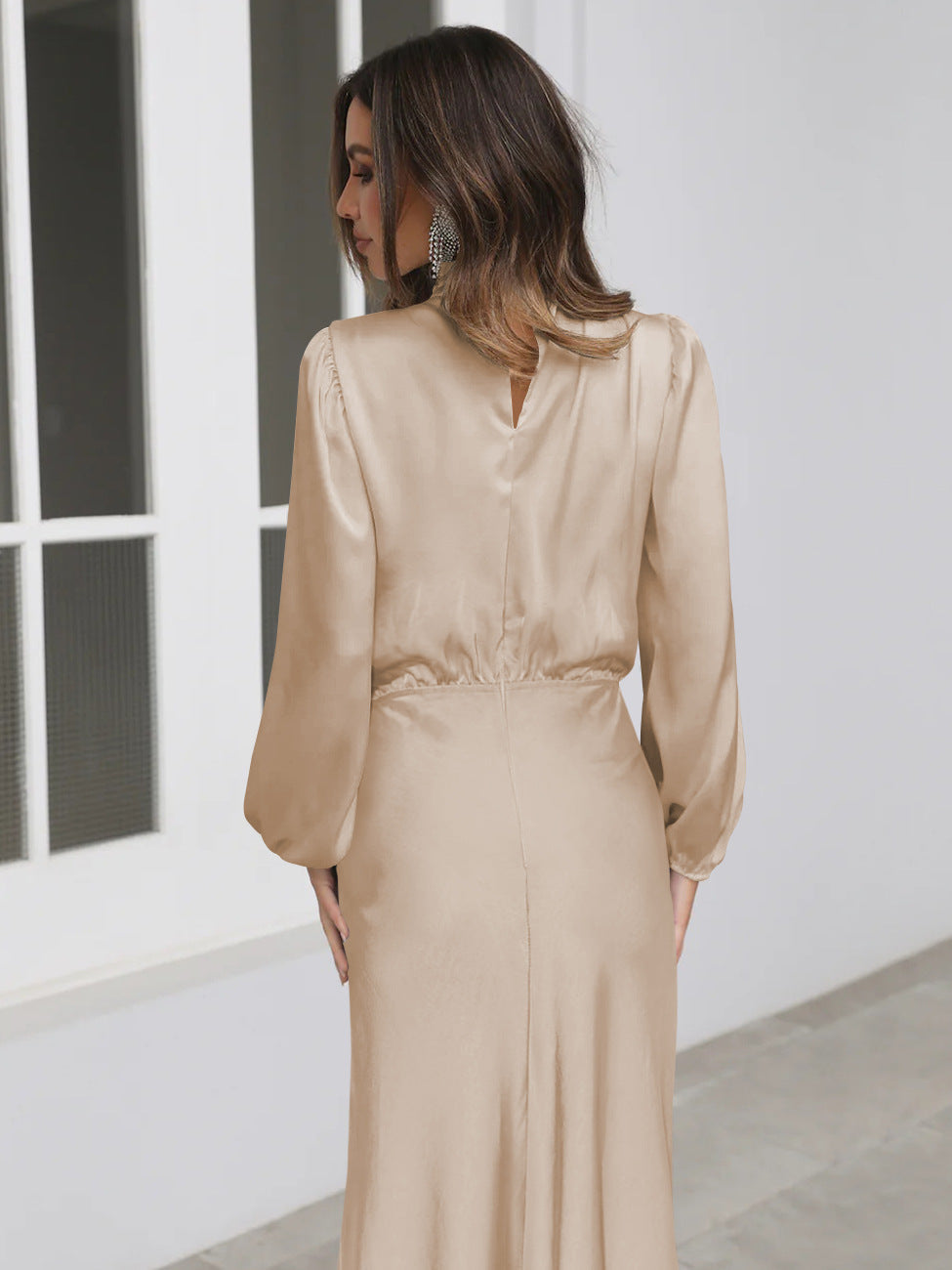 Drune | Elegante Satin Kleid mit Langen Ärmeln