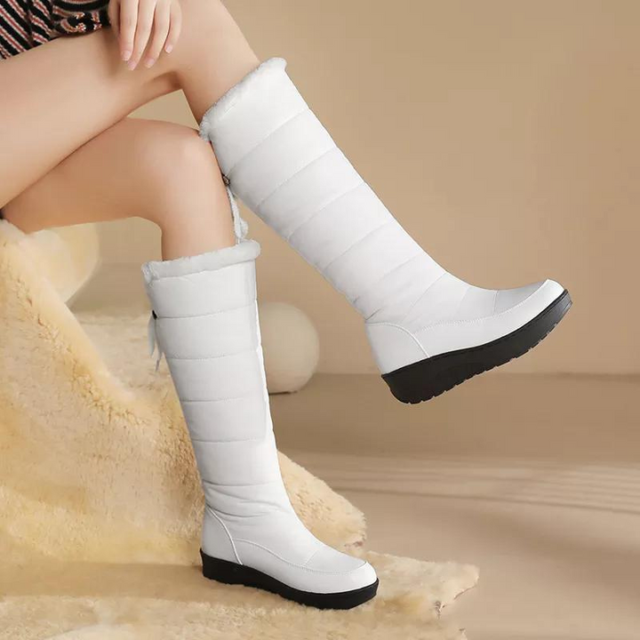 Drune | Plüsch Schnür-Winterstiefel für Frauen – Gemütlich & Stylisch