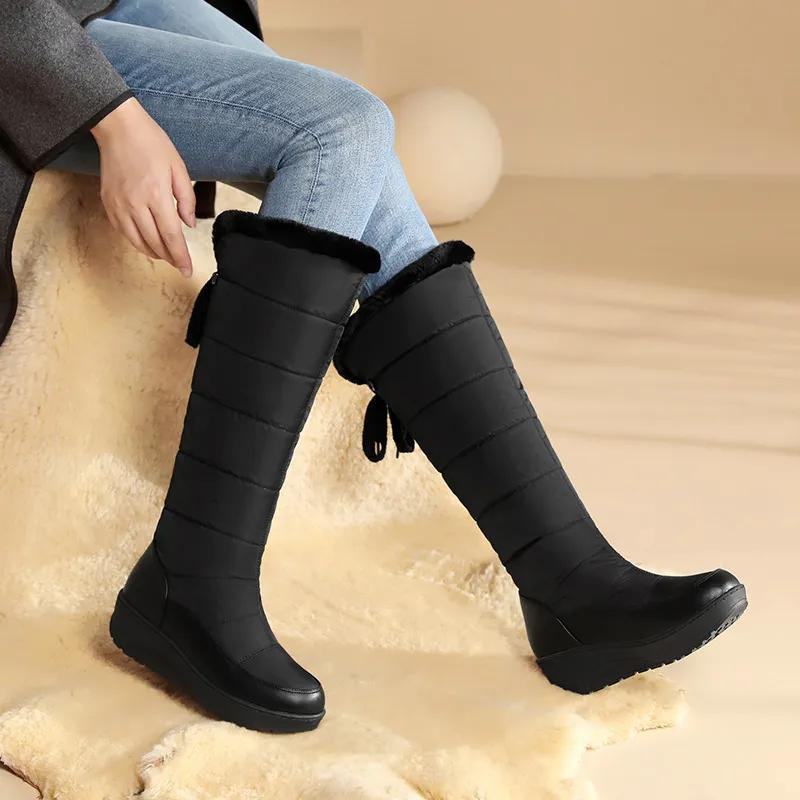 Drune | Plüsch Schnür-Winterstiefel für Frauen – Gemütlich & Stylisch