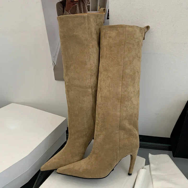 Drune | Spitz zulaufende Kniehohe Stiefel für Damen – Schick & Stilvoll