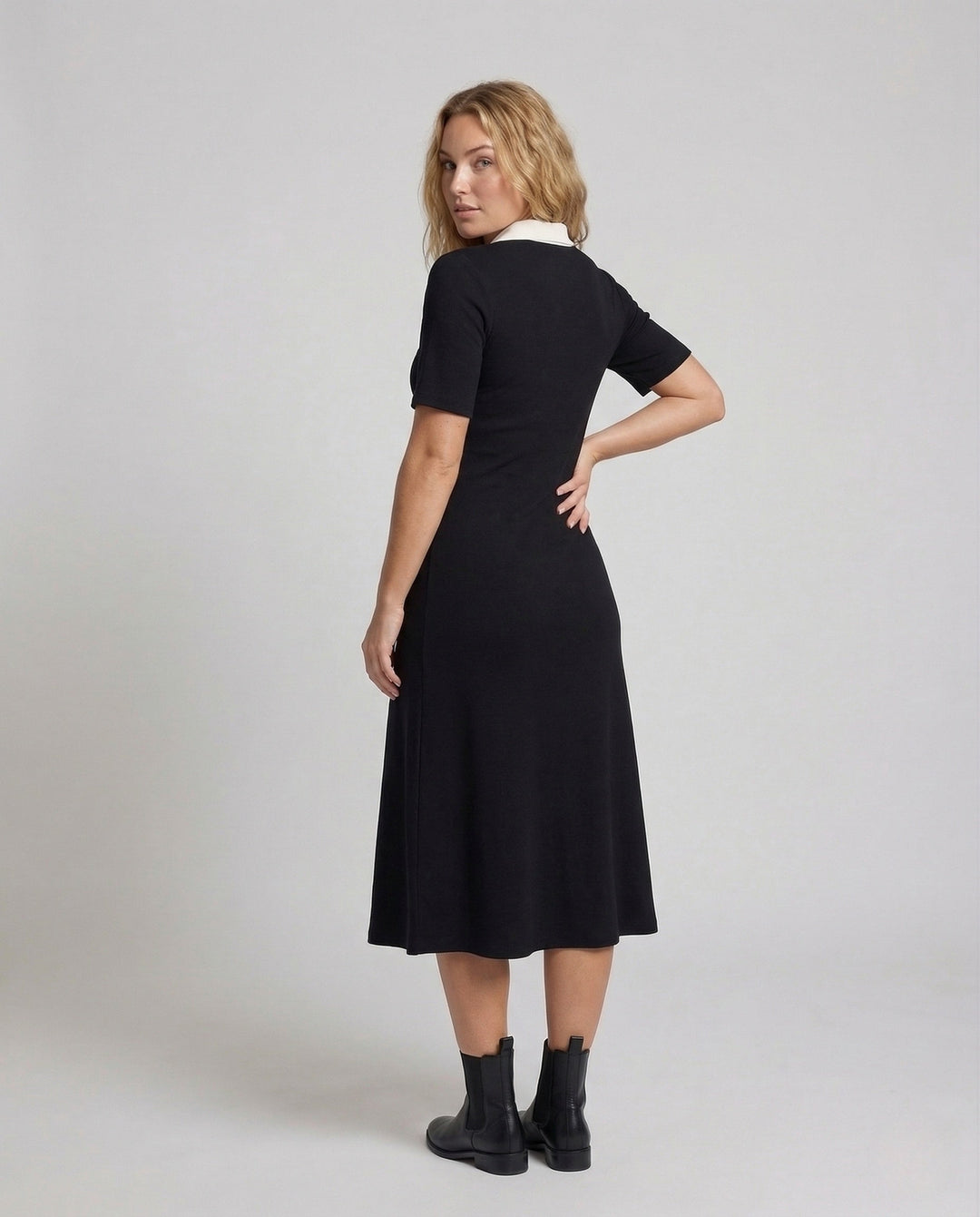 Product 15533365395786 - back_view