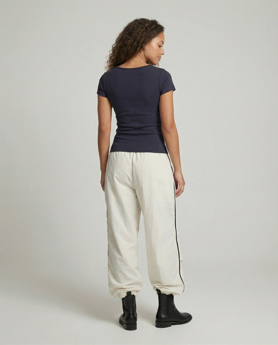 Product 15540665975114 - back_view