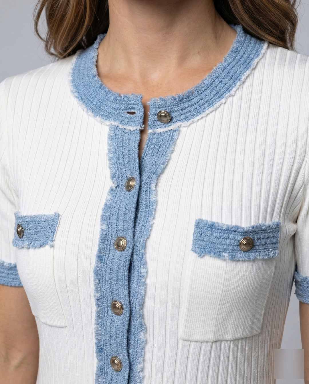 Product 15546904281418 - close_up_detail