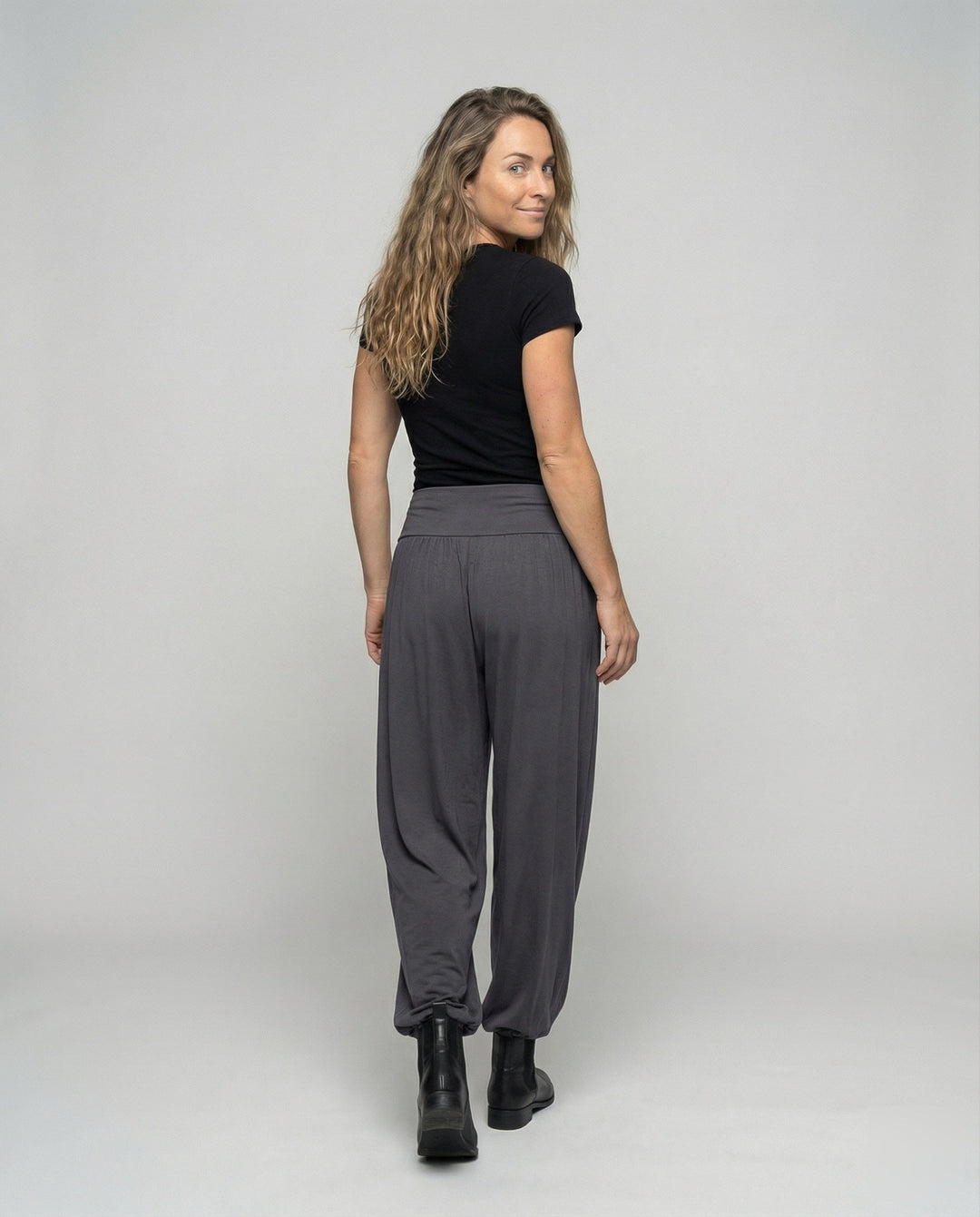 Product 15583513706826 - back_view