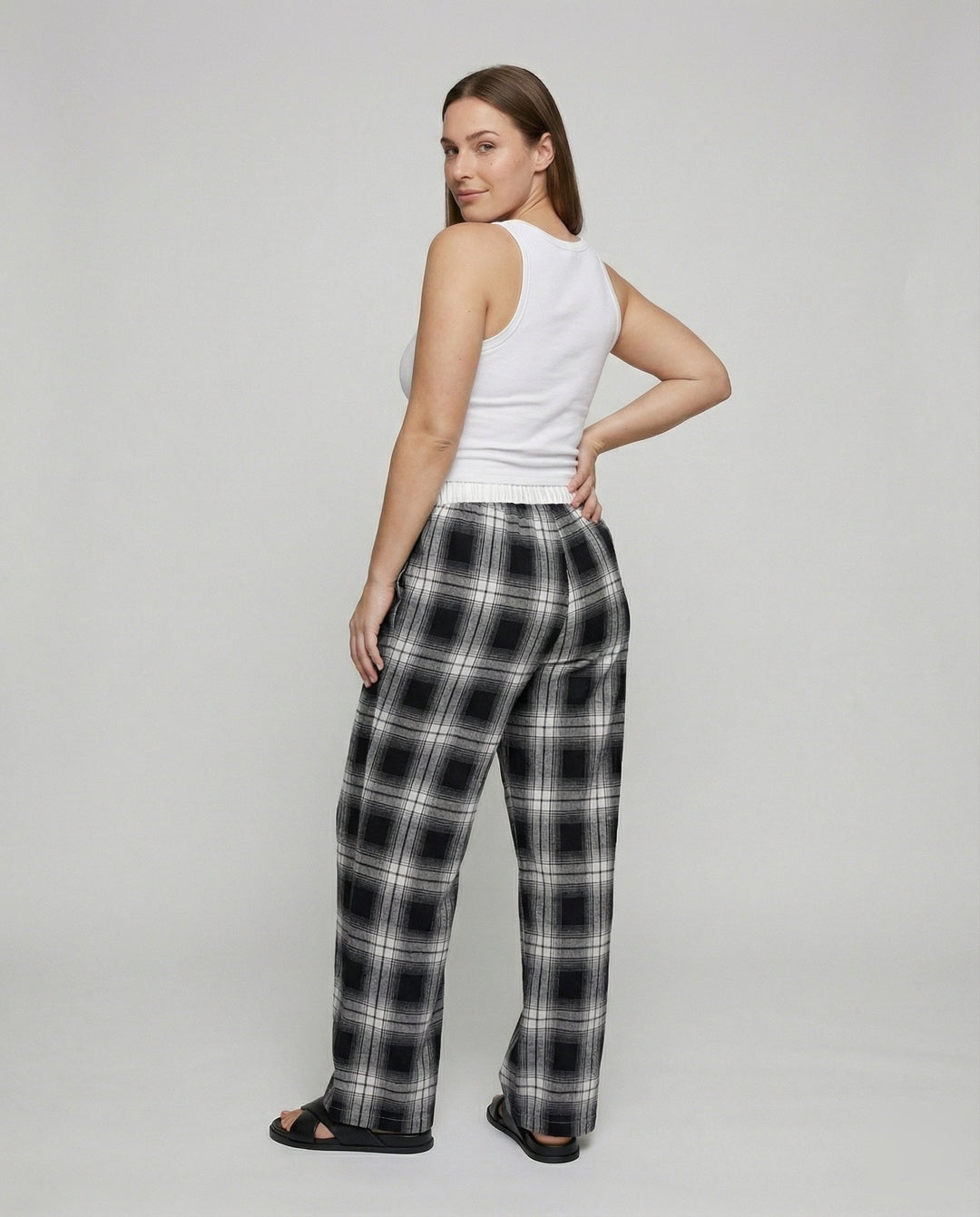 Product 15583557058890 - back_view