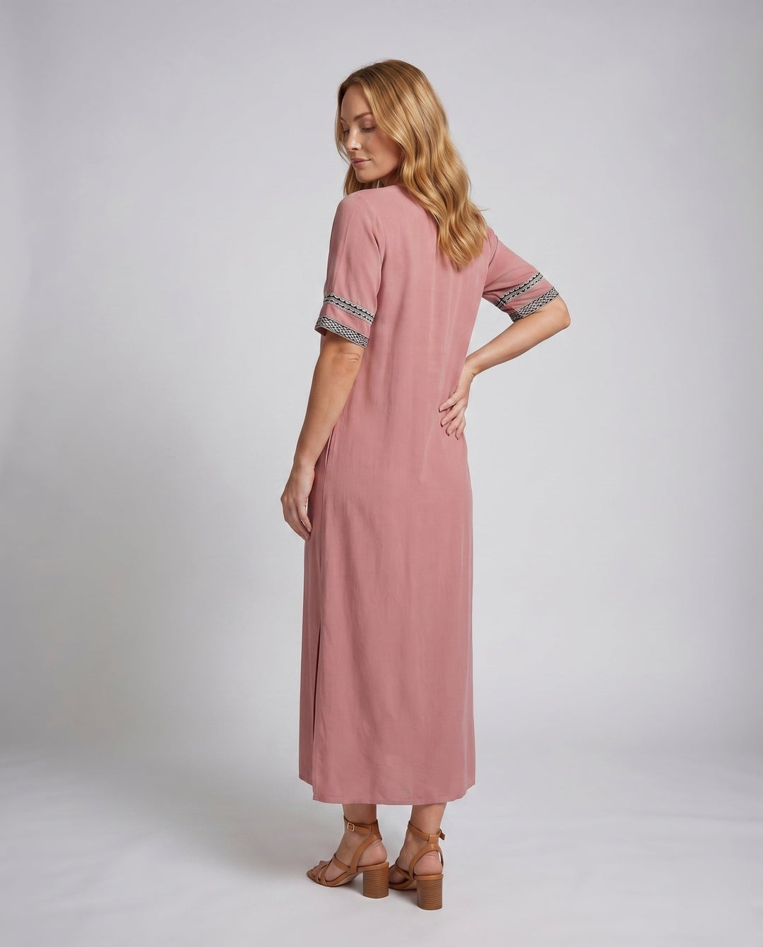 Product 15594010837322 - back_view