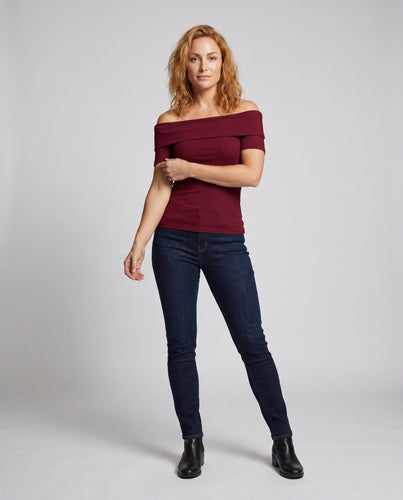 Damen Off-Shoulder Oberteil mit verspieltem Rüschendesign