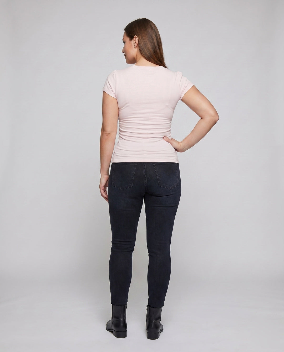 Product 15637879882058 - back_view