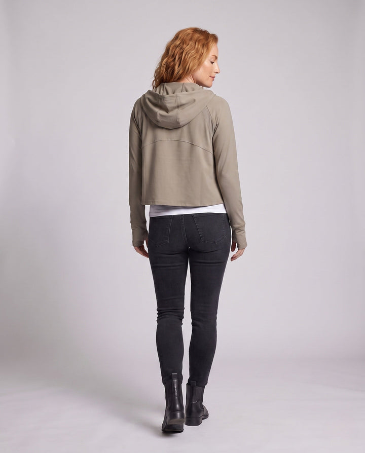 Product 15847617298762 - back_view