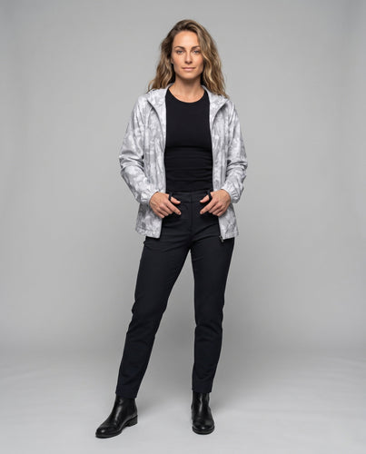 Damen nan reisefreundliche Kapuzenjacke mit hexagonalem Strukturprint, fein gestricktem Mikrofaserfinish und elastischem Abschluss Drune