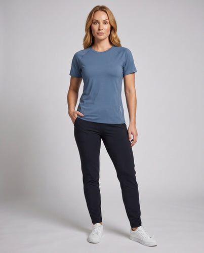 Damen sportliches Funktions-T-Shirt mit ergonomischem Schnitt Drune