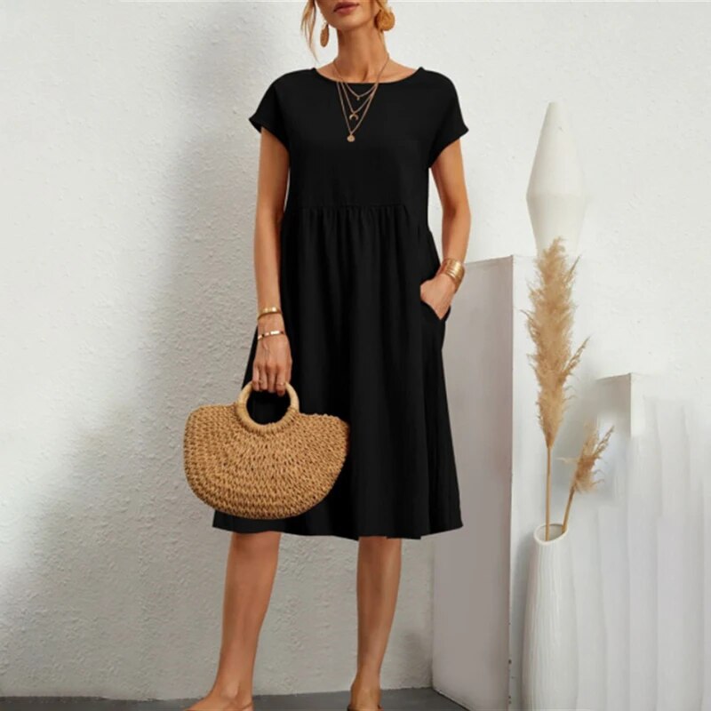 Kleid mit Rundhalsausschnitt aus Baumwolle