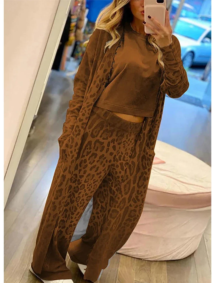 Drune | Langärmelige Strickjacke mit Leopardenmuster und Hose mit elastischer Taille