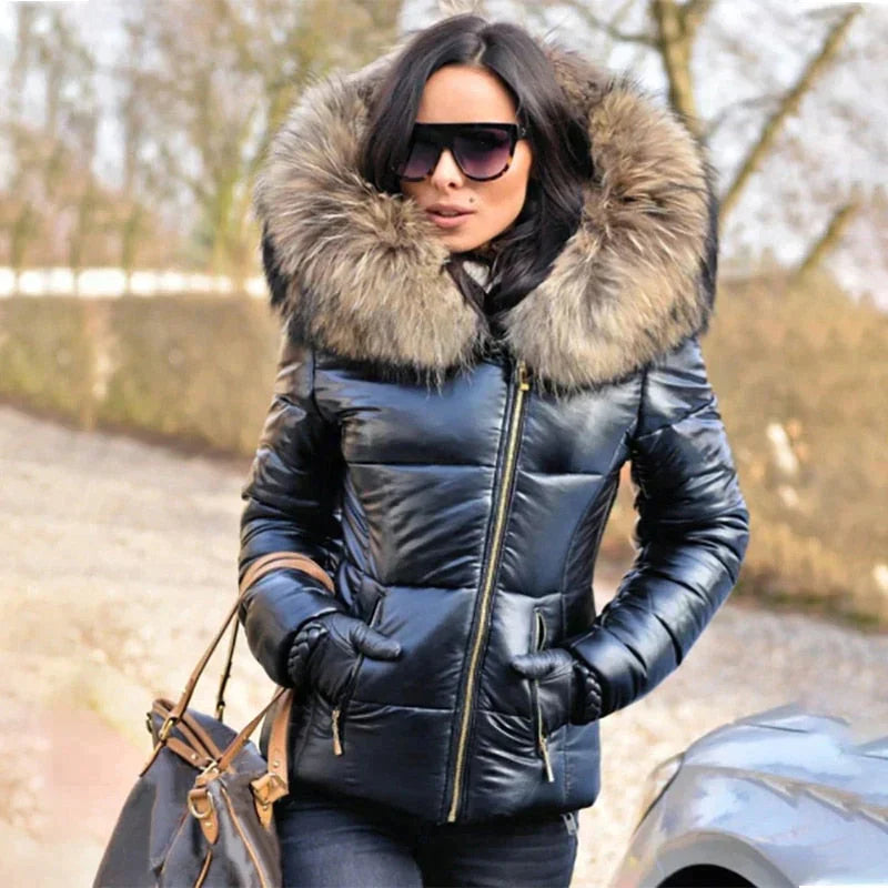 Drune | Winterjacke mit Kapuze aus Fell