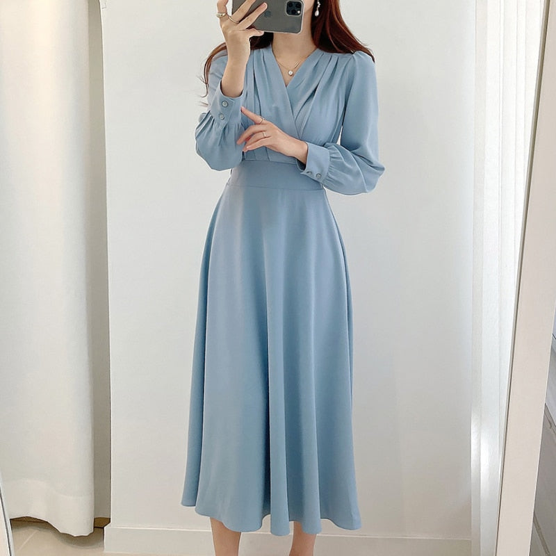 Drune | Elegantes Kleid mit Puffärmeln und V-Ausschnitt In A-Linie