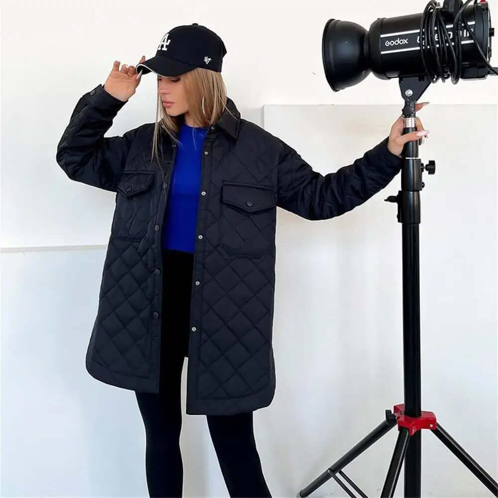 Drune | Klassische Gesteppte Damenjacke Mit Druckknopfverschluss Und Taillengürtel
