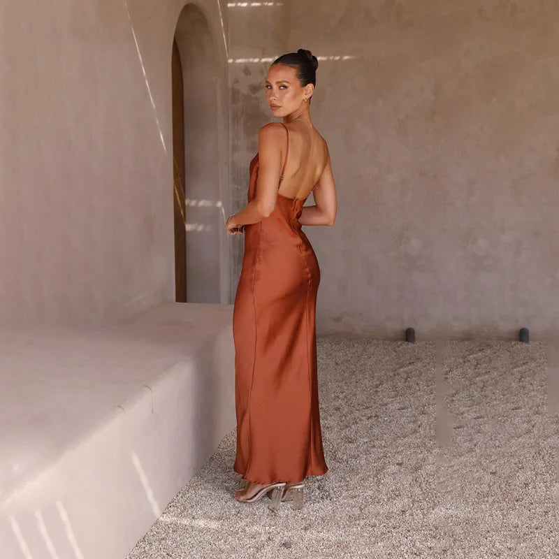 Drune | Langes Satin Kleid