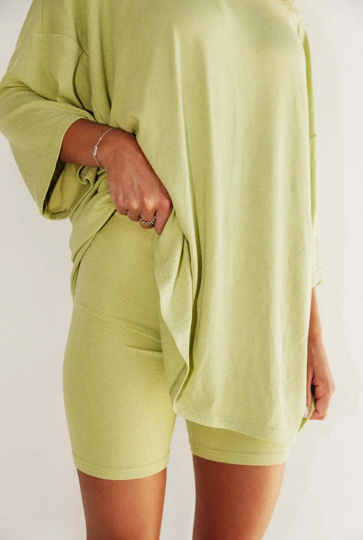 Drune | Damen Lounge Satz Mit Oversize T-shirt Und Biker Shorts
