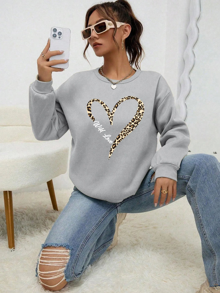 Drune | Sweatshirt mit Leopard-herzprint Polyester Trendy und Komfortabel