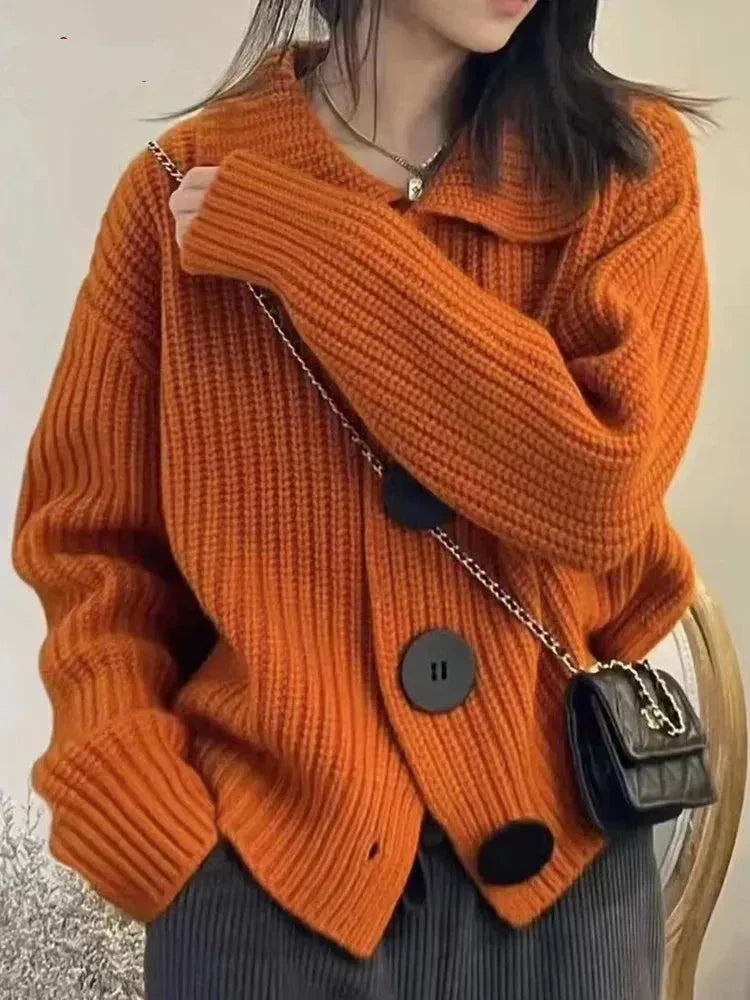 Drune | Elegante Strickjacke mit Knopfverschluss