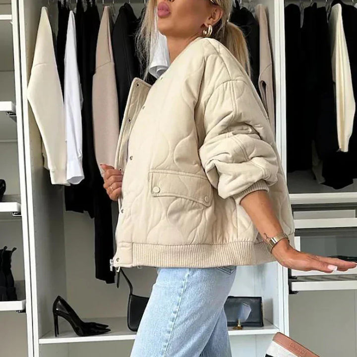Drune | Locker fallende Herbstjacke mit Druckknöpfen und Taschendetails