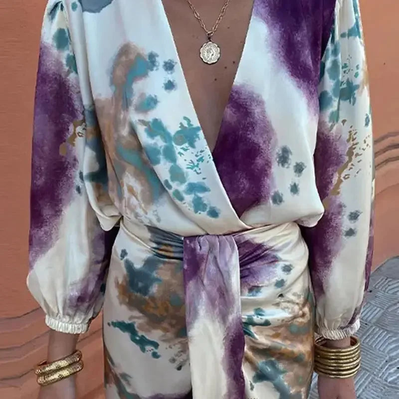 Drune | Batik-Wickel-Midikleid mit Puffärmeln