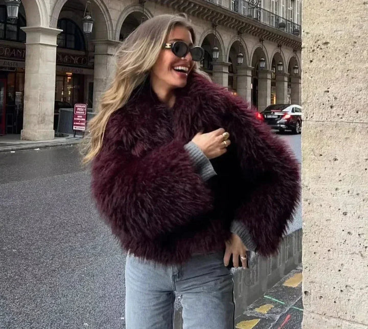 Drune | Schicke Jacke mit flauschigem Fell