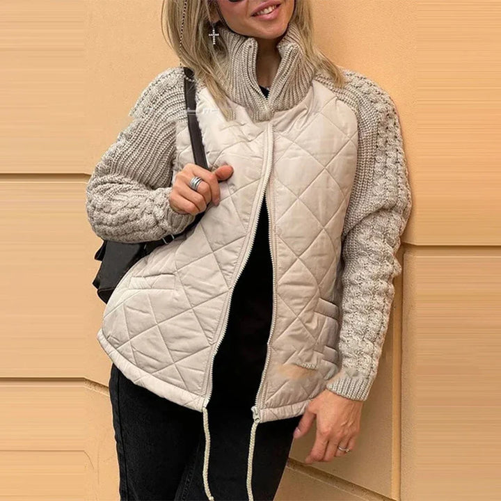 Drune | Modische Steppjacke Mit Strickärmeln Für Frauen