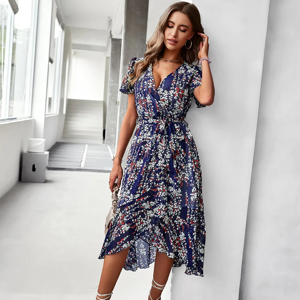Drune | Kurzarmkleid mit V-Ausschnitt für Frauen
