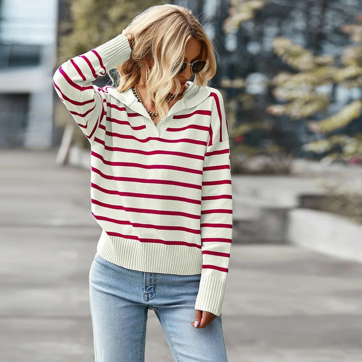 Drune | Gestreifter V-Ausschnitt Pullover
